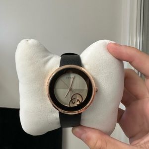 women’s gucci watch